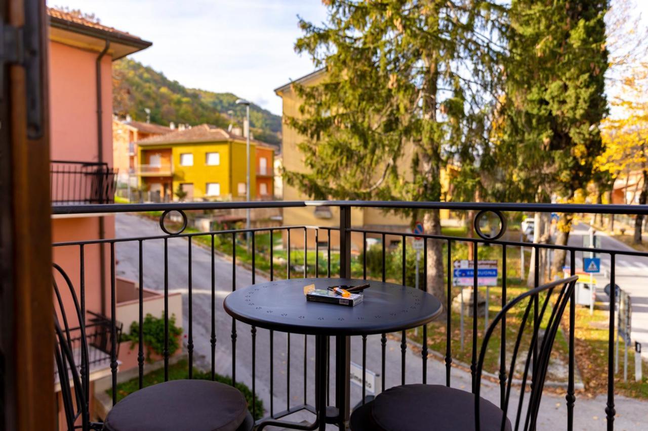 River House Mercatello sul Metauro Zewnętrze zdjęcie